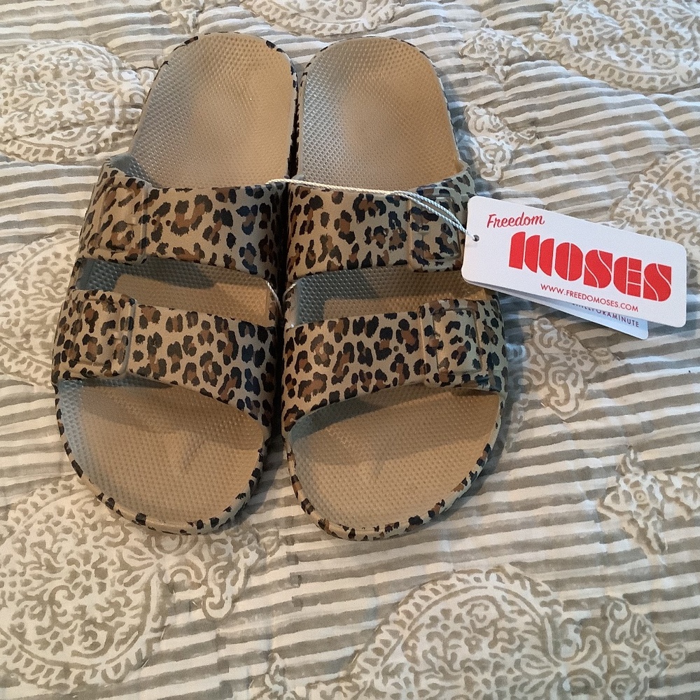 ‘Freedom Moses’ Summer Sandals/Slides, Cheetah Print,  Size 8 - 9 (38 - 39)